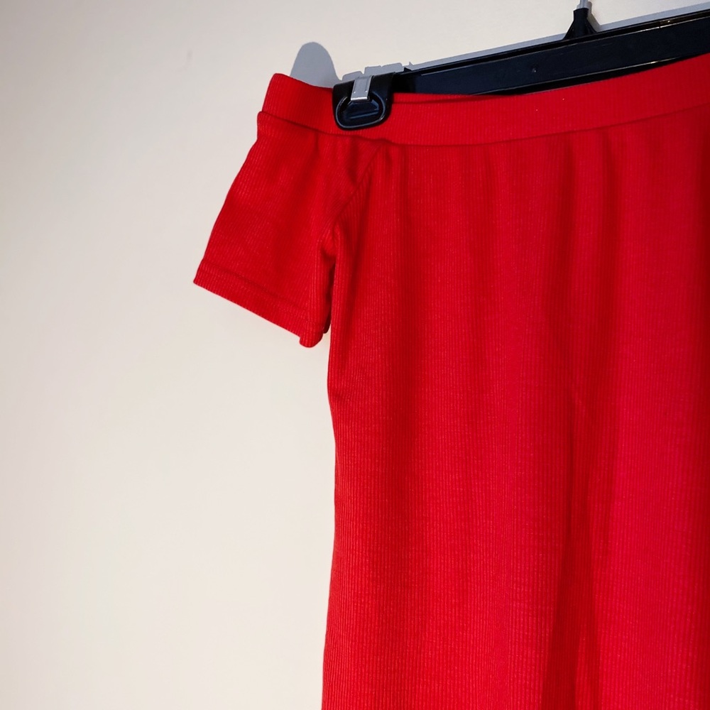 Red strapless dress